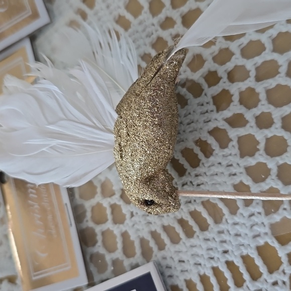 CHRISTMAS PEACOCK AND HUMMINGBIRD DECORATION - Picture 9 of 9